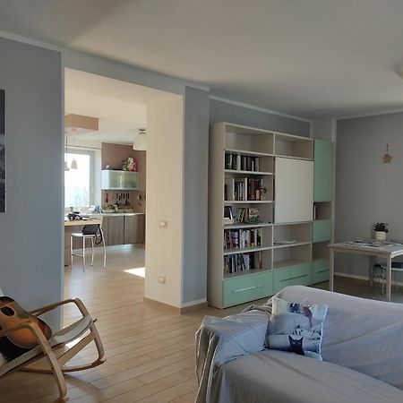 CastellʼAlfero Monferrato Asti-Luminosa Villa מראה חיצוני תמונה
