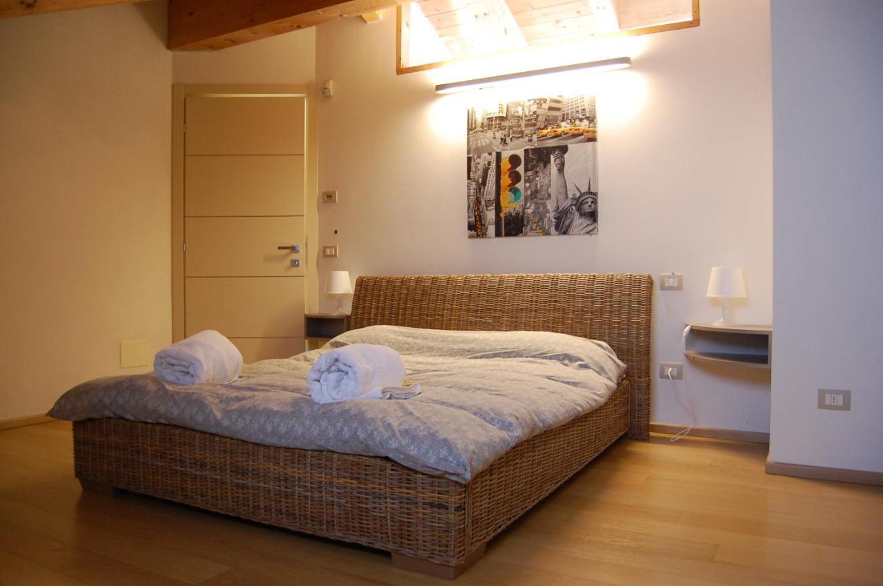 CastellʼAlfero Monferrato Asti-Luminosa Villa מראה חיצוני תמונה