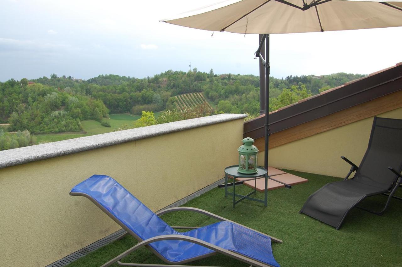 CastellʼAlfero Monferrato Asti-Luminosa Villa מראה חיצוני תמונה